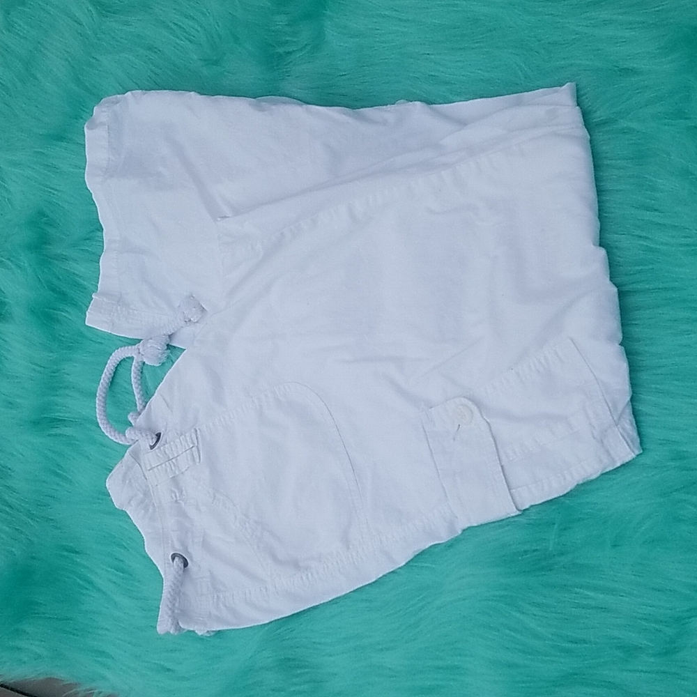 MAURICES WHITE CARGO PANTS